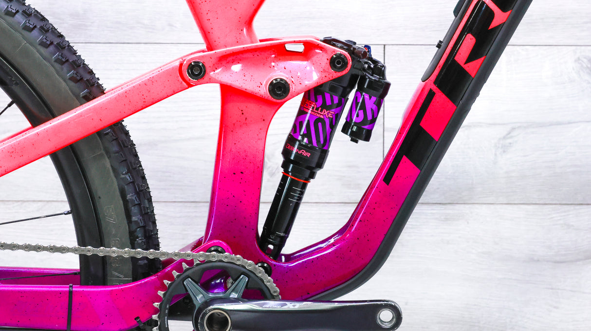 Trek Slash 9.8 XT Project One Mountain Bike - 2023, Medium