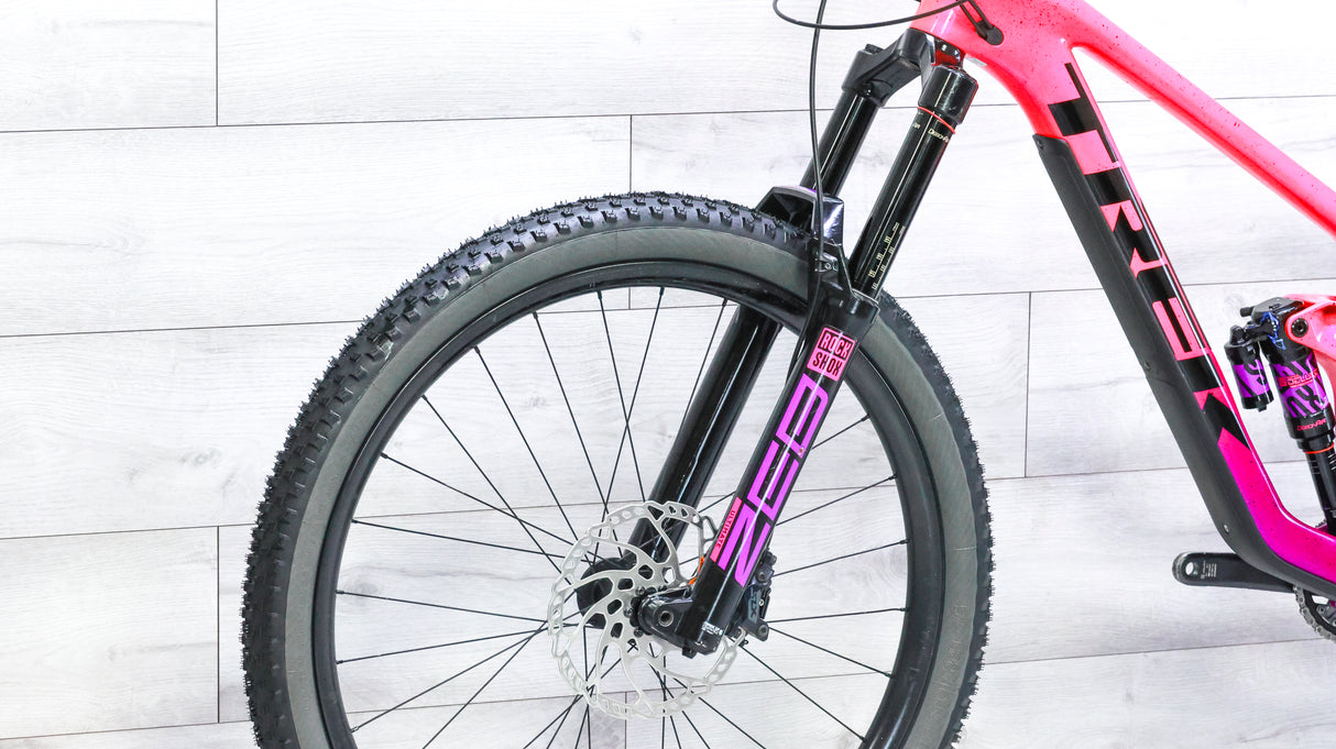 Trek Slash 9.8 XT Project One Mountain Bike - 2023, Medium