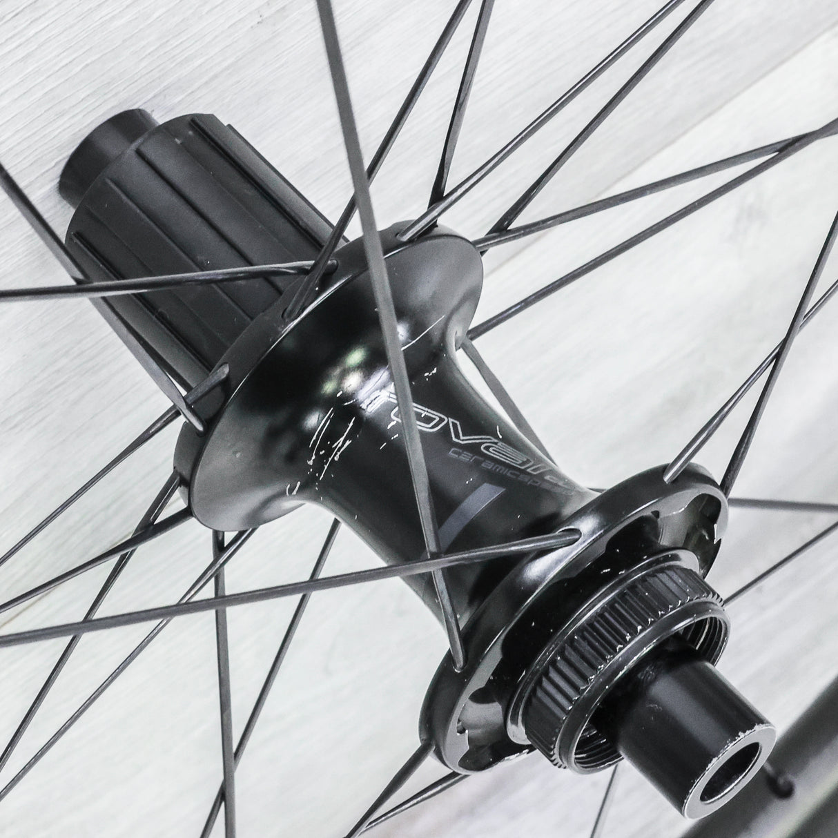 Roval Rapide CLX 50 Carbon Disc Wheelset – 700c, Tubeless, Center Lock, HG 11-Speed