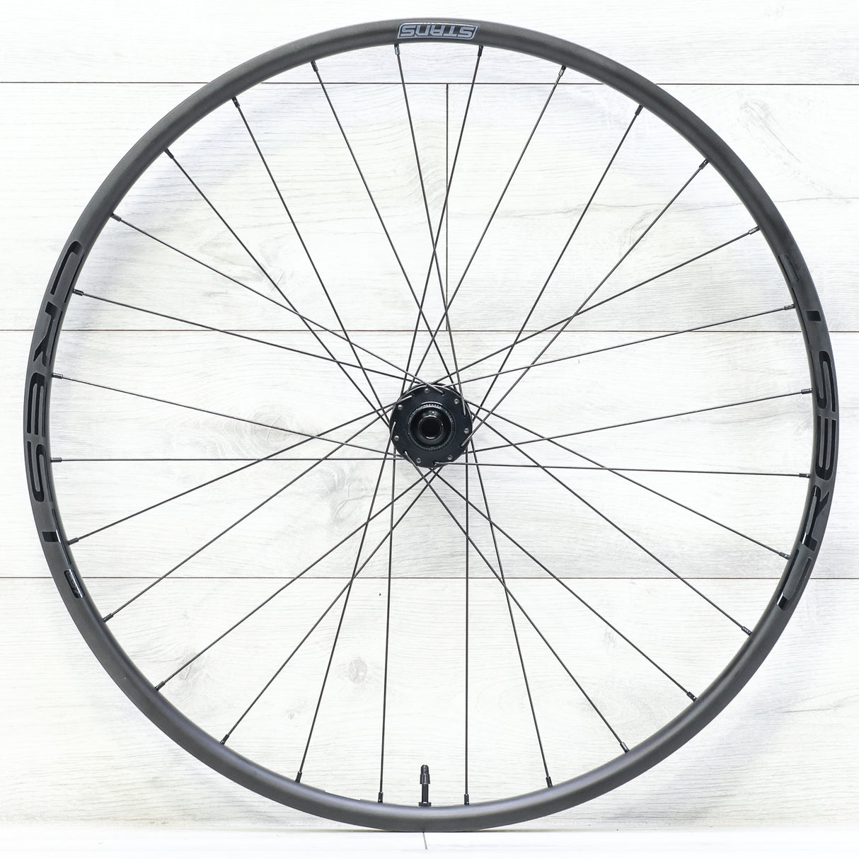 Stans Crest CB7 Carbon 29 Mountain And Gravel SRAM XDR - Front Wheel
