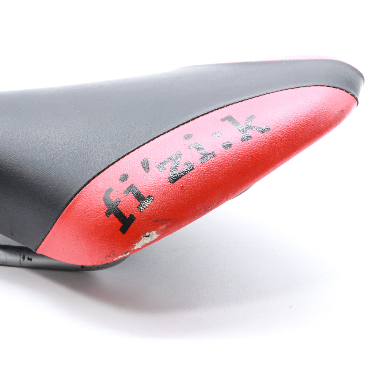 Fizik Antares Back/Red Road Bike Saddle - 140mm