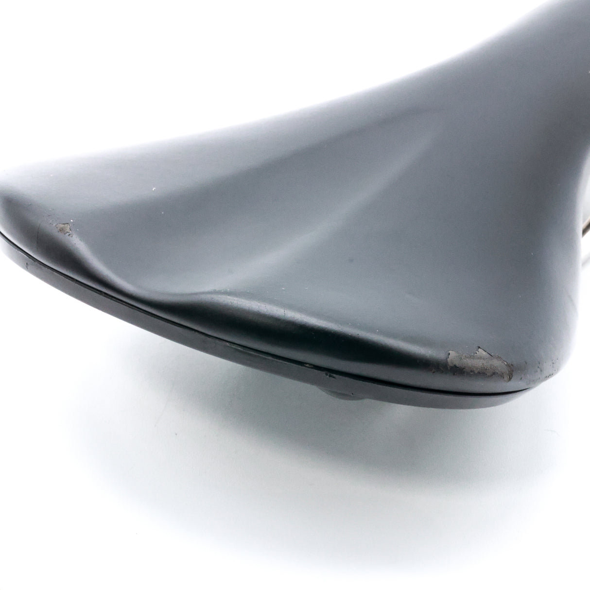 Fabric Scoop Race Flat Road Bike Saddle - 140mm