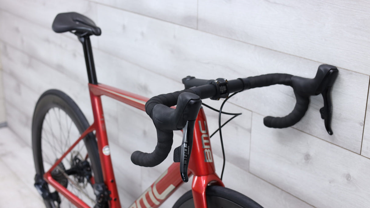 2022 BMC Teammachine SLR TWO Road Bike - 56cm