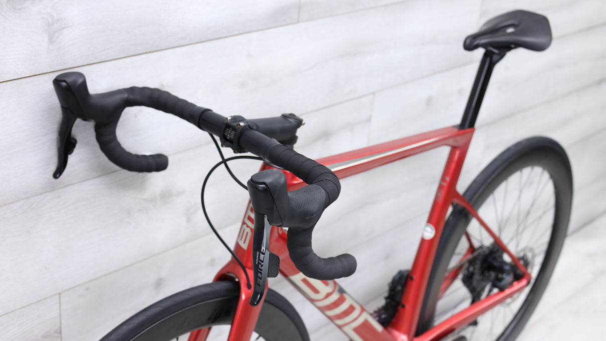 2022 BMC Teammachine SLR TWO Road Bike - 56cm