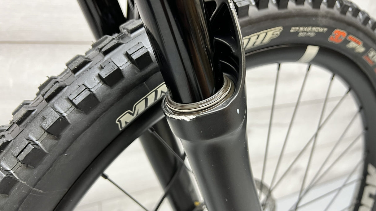 2016 Intense Tracer 275A Mountain Bike - Medium