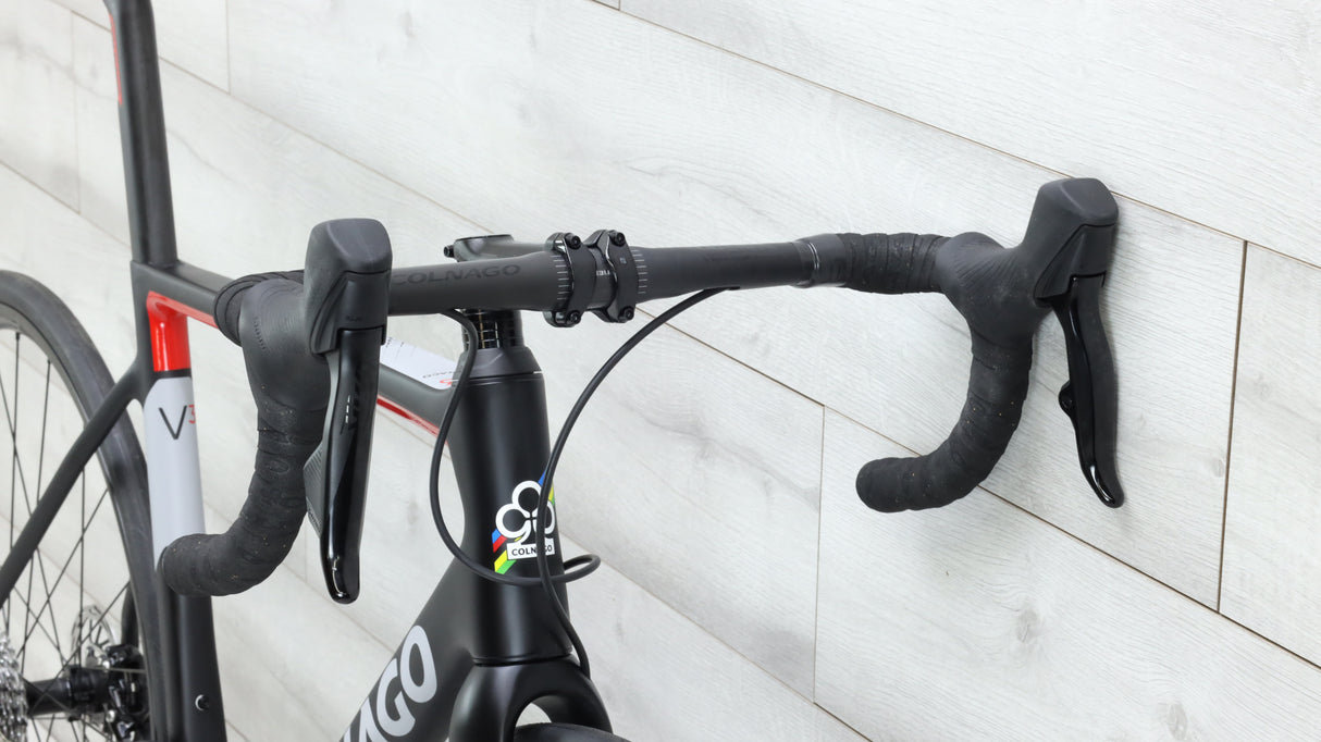 2022 Colnago V3 Disc Rival AXS Road Bike - 52cm