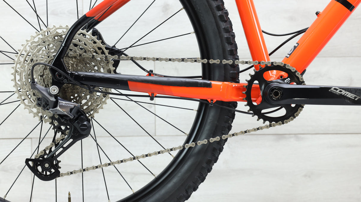 2022 Marin San Quentin 3 Mountain Bike - Large