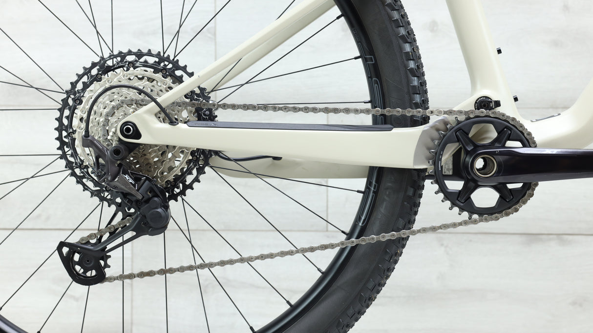 2023 Canyon Lux Trail CF Mountain Bike - Medium