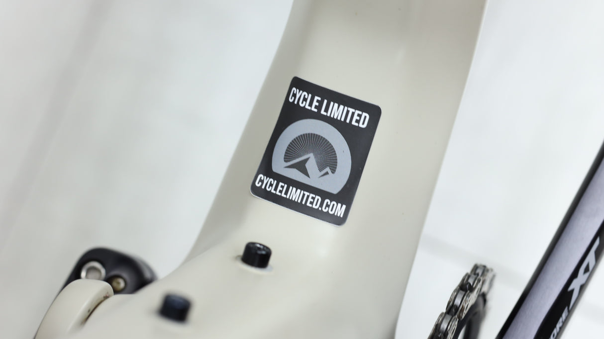 2023 Canyon Lux Trail CF Mountain Bike - Medium