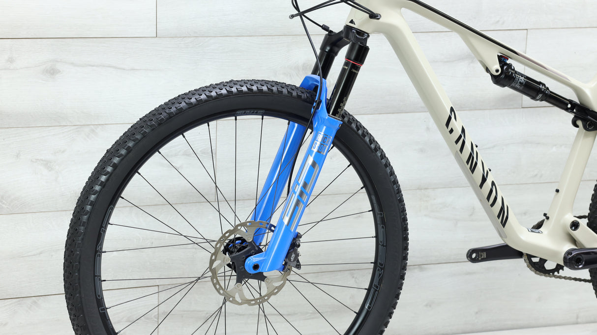 2023 Canyon Lux Trail CF Mountain Bike - Medium