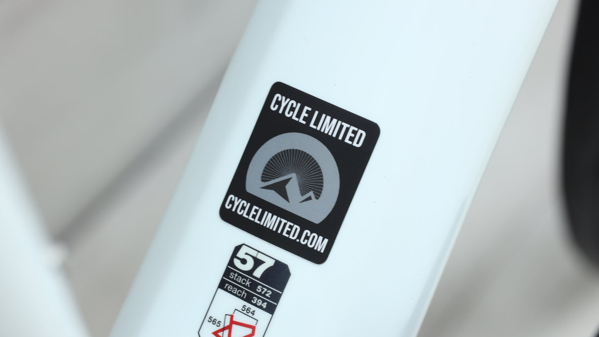 2016 BMC Teammachine SLR02 Road Bike - 57cm