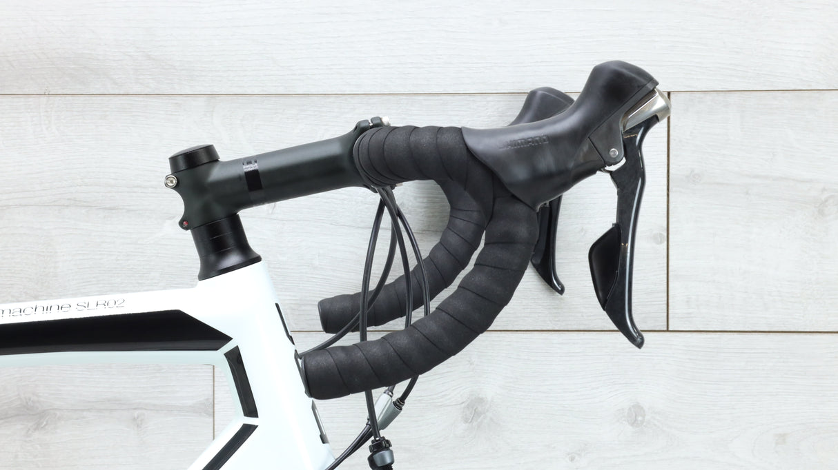 2016 BMC Teammachine SLR02 Road Bike - 57cm