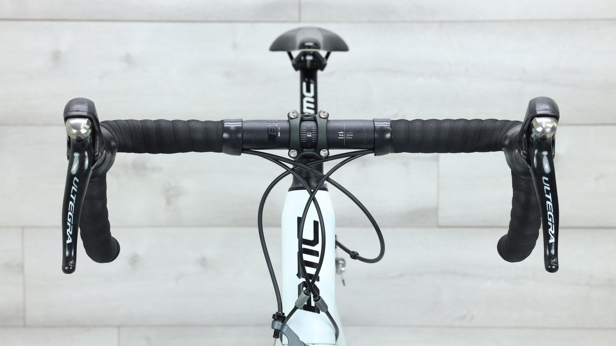 2016 BMC Teammachine SLR02 Road Bike - 57cm