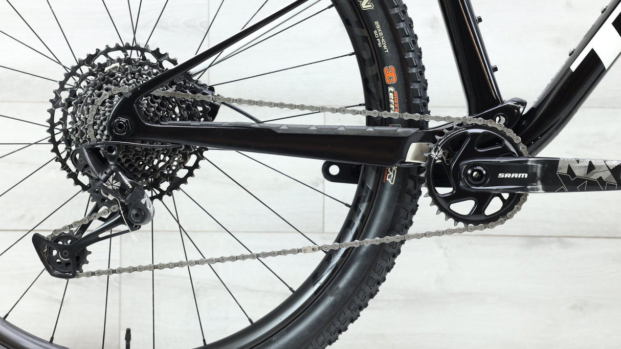 2021 Trek Supercaliber 9.7 Mountain Bike - Med/Large