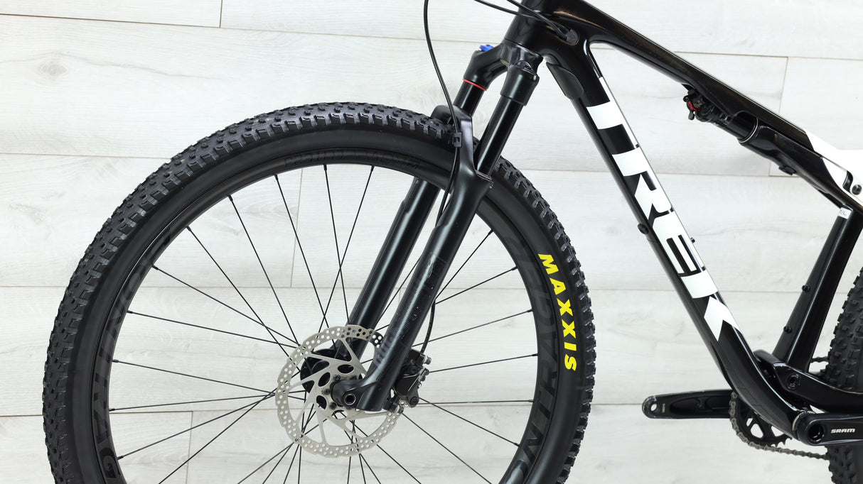 2021 Trek Supercaliber 9.7 Mountain Bike - Med/Large