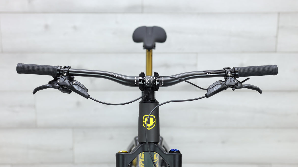 2022 Mondraker Foxy Carbon XR Mountain Bike - Large