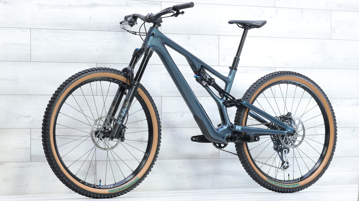 Specialized Stumpjumper EVO Expert Mountain Bike - 2022, Large (S4)