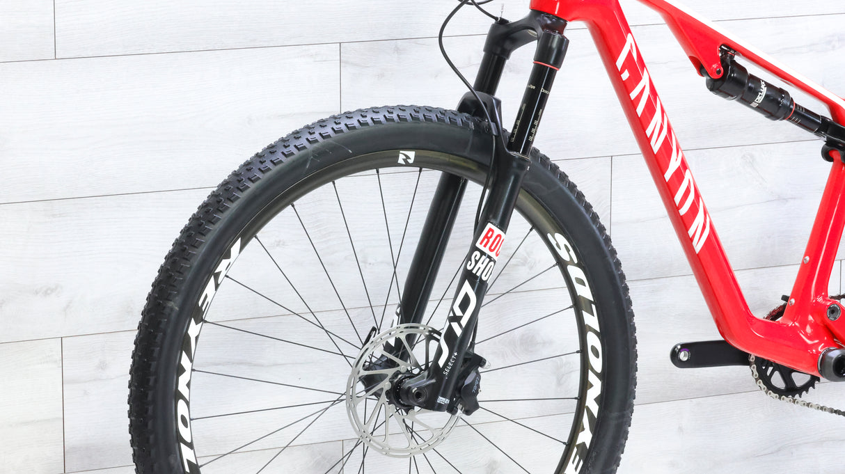 Canyon Lux CF SL 8.0 Mountain Bike - 2020, Small