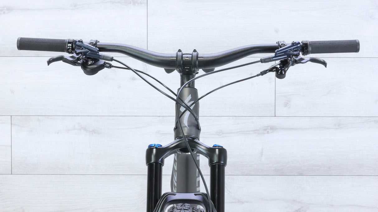 Specialized Stumpjumper Comp Carbon Mountain Bike - 2022, Large (S4)