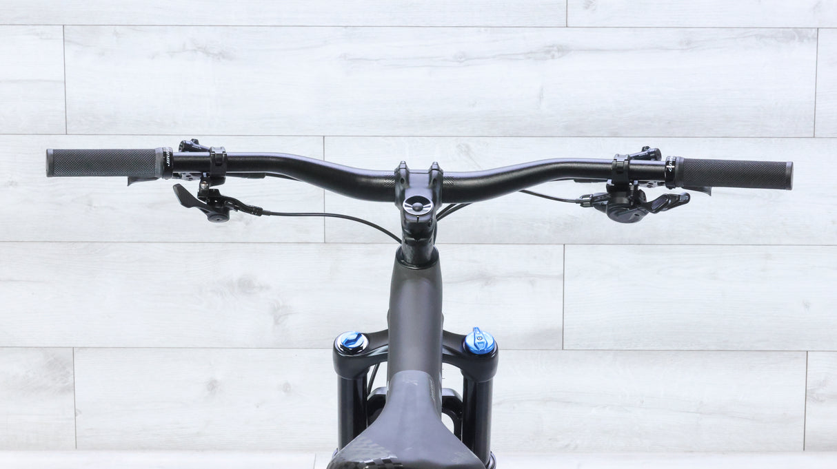 Specialized Stumpjumper Comp Carbon Mountain Bike - 2022, Large (S4)
