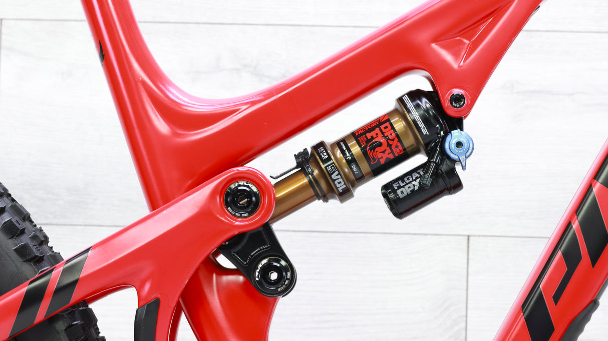 Pivot Mach 5.5 Carbon Team X01 AXS Mountain Bike - 2021, Large