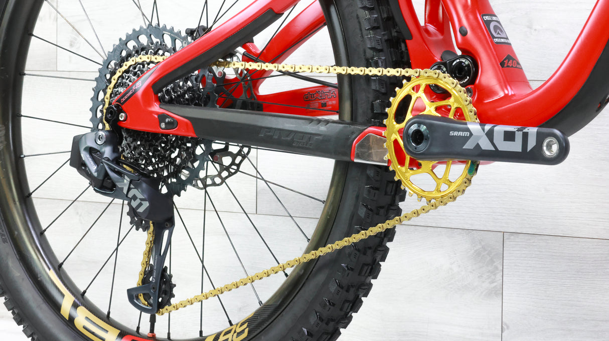 Pivot Mach 5.5 Carbon Team X01 AXS Mountain Bike - 2021, Large