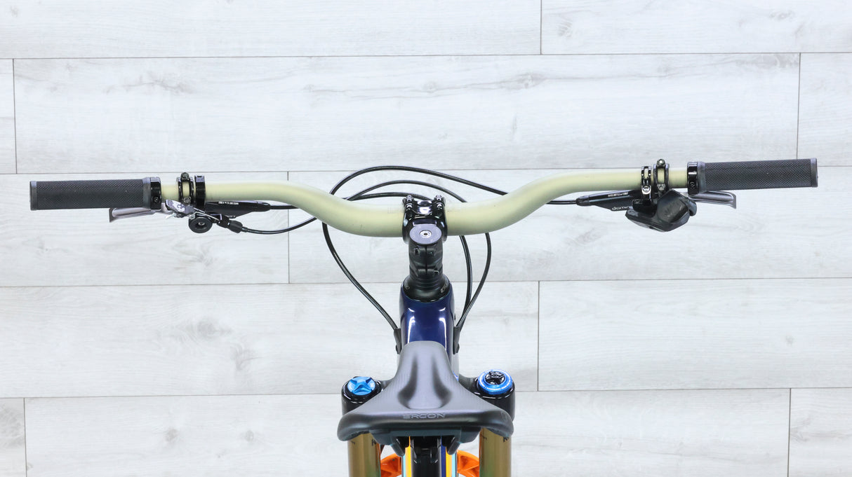 Rocky Mountain Altitude Carbon AXS Mountain Bike - 2019, Medium