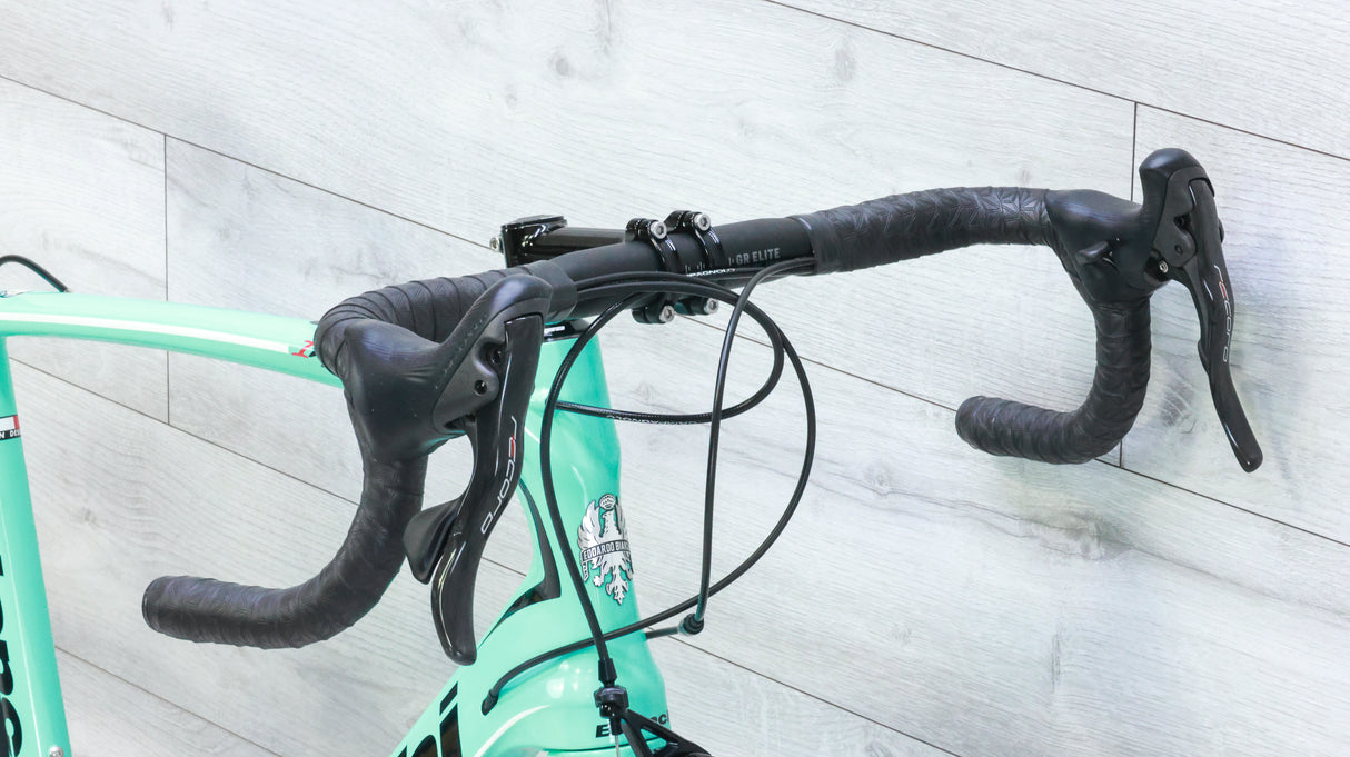 Bianchi Infinito CV Campagnolo Record Road Bike - 2017, 59cm