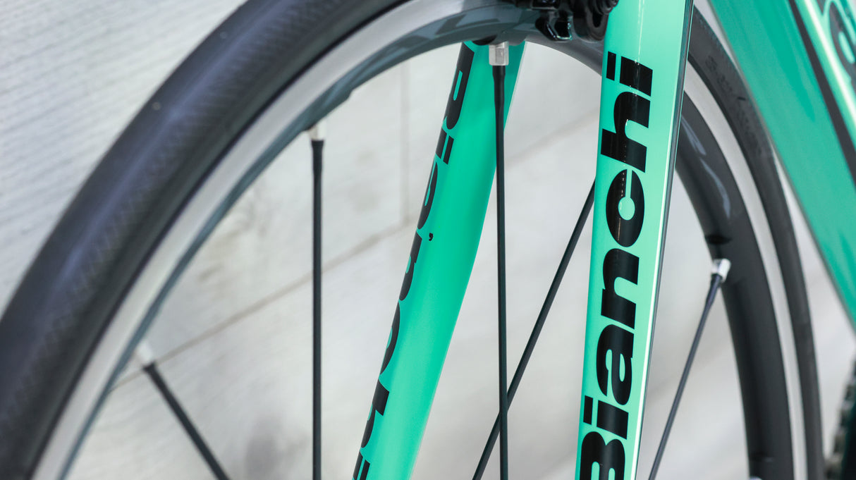 Bianchi Infinito CV Campagnolo Record Road Bike - 2017, 59cm