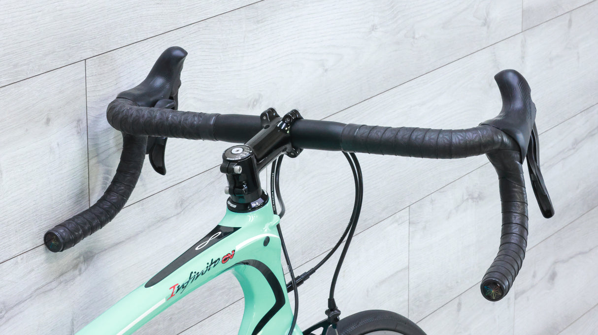 Bianchi Infinito CV Campagnolo Record Road Bike - 2017, 59cm