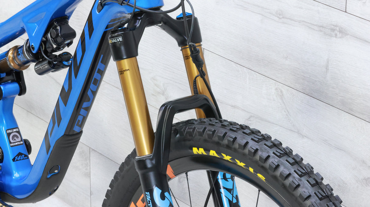 Pivot Mach 5.5 Carbon Team XX1 AXS w/ Fox Live Valve Mountain Bike - 2022, Medium