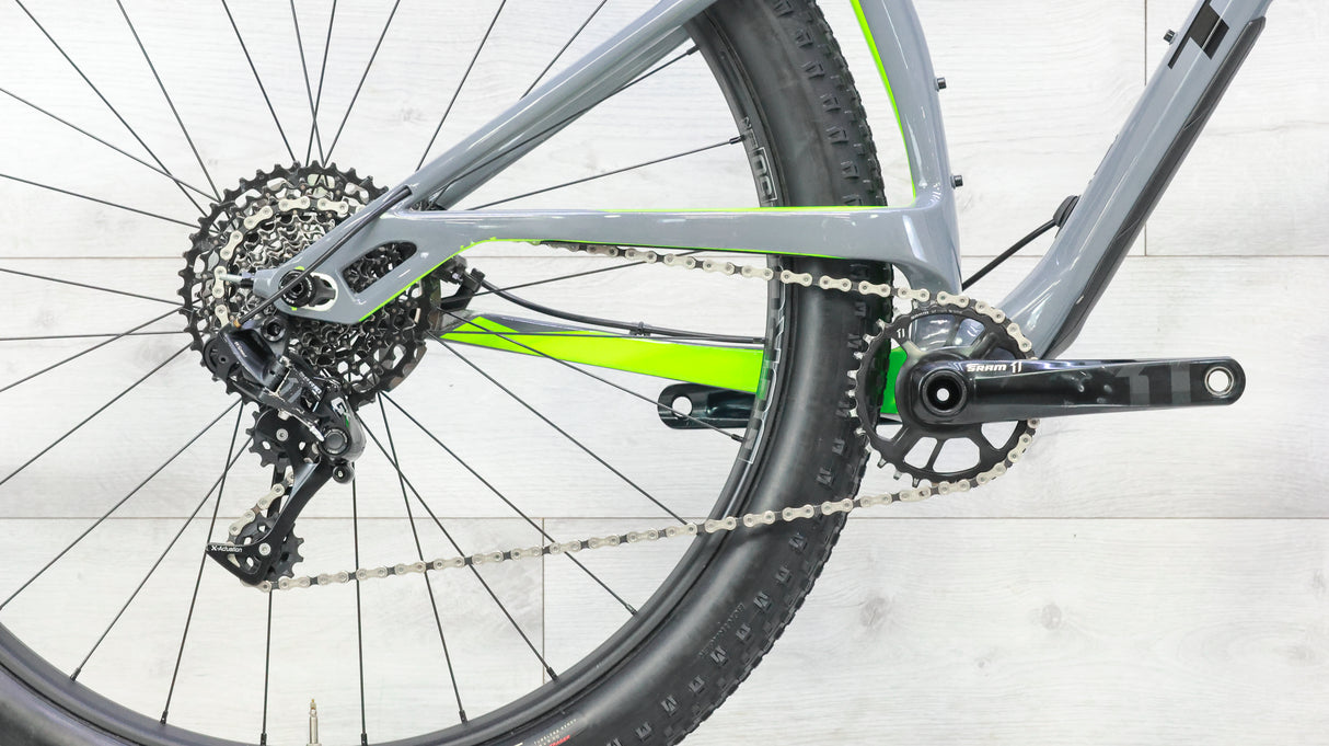 Trek Stache Carbon Mountain Bike - 2024, Medium