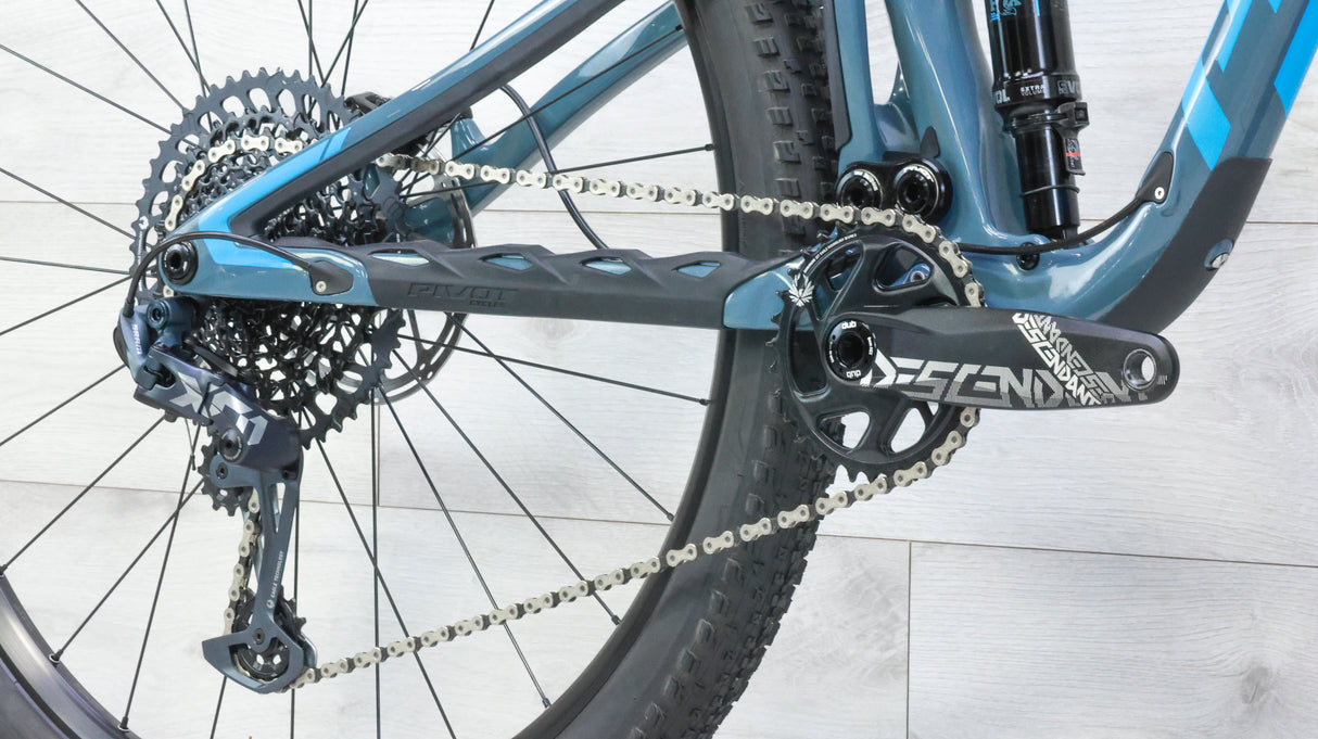 Pivot Mach 4 SL GX/X01 Mountain Bike - 2023, Small