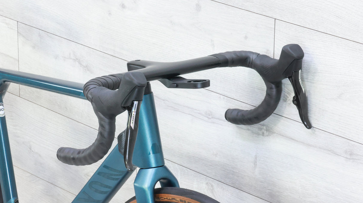 Canyon Ultimate CF SLX 8 Force AXS Road Bike - 2024, Medium