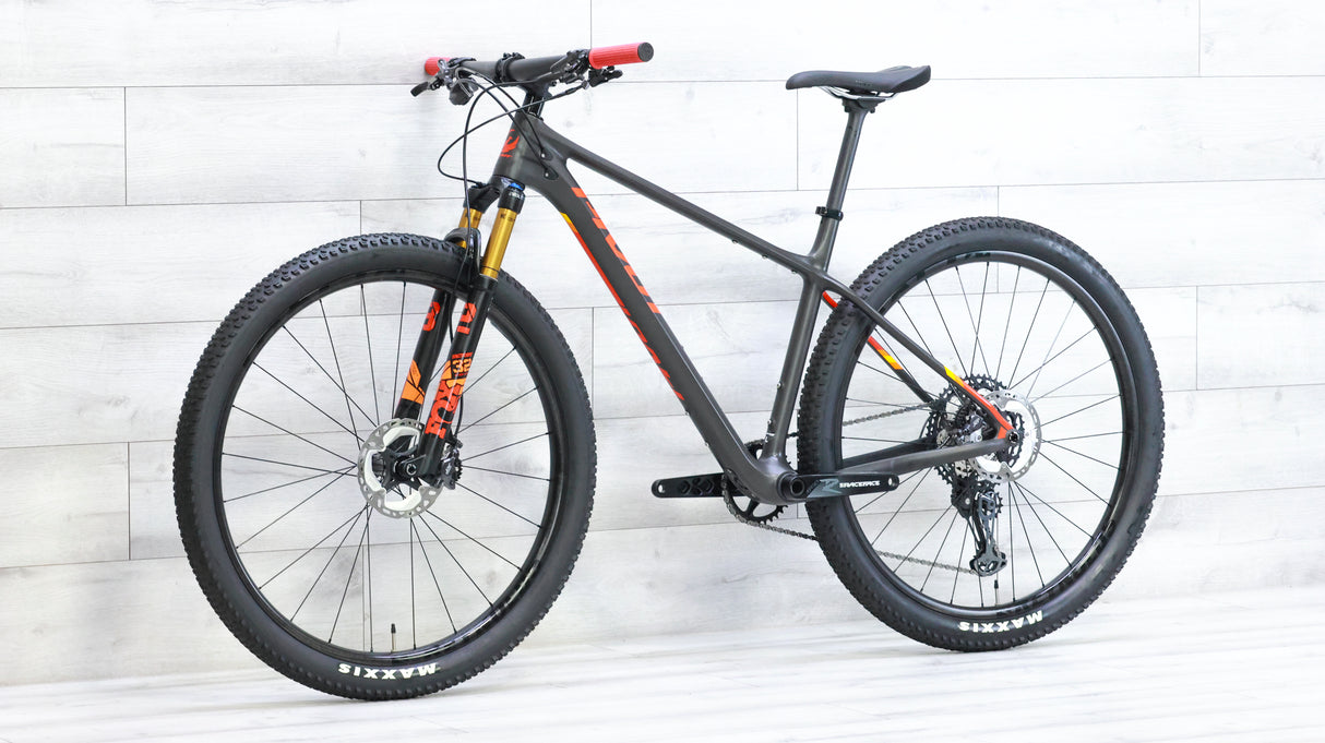 Pivot LES SL Pro XT/XTR w/ Carbon Wheels Mountain Bike - 2024, Large