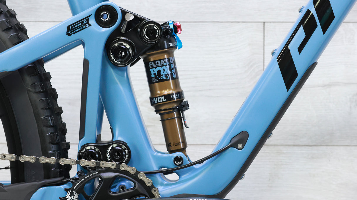 Pivot Trail 429 Ride GX/X01 Mountain Bike - 2024, Large