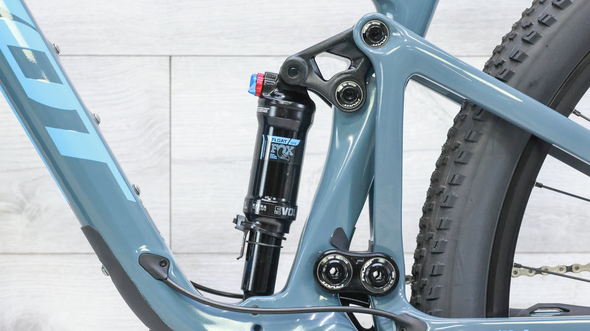 Pivot Mach 4 SL GX/X01 Mountain Bike - 2022, Large