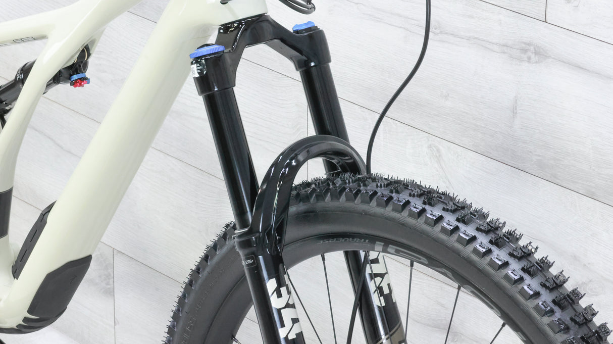 Specialized Stumpjumper Expert Mountain Bike - 2022, Large (S4)