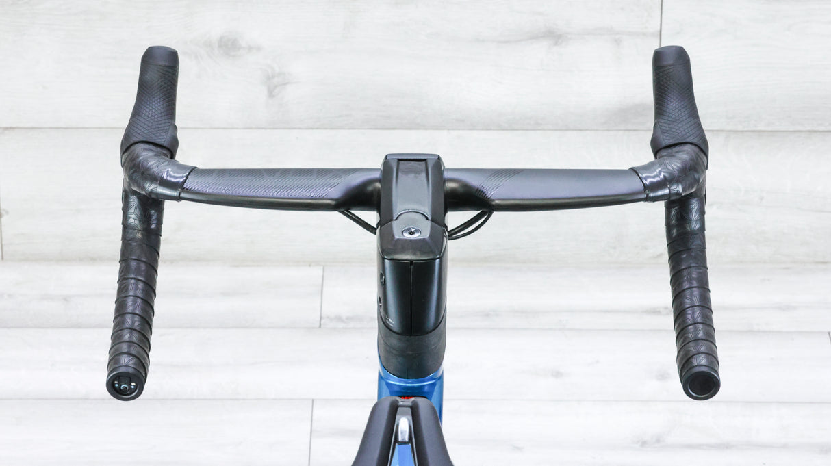 Felt AR Advanced Ultegra Di2 Road Bike - 2022, 54cm