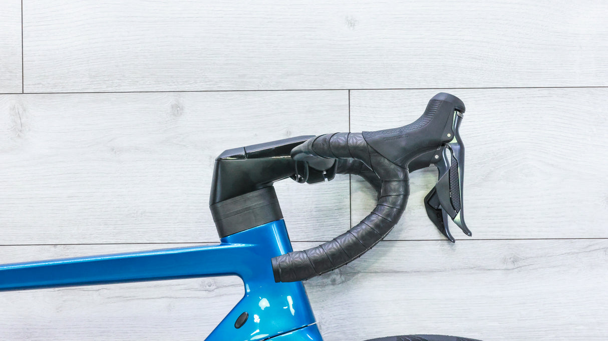 Felt AR Advanced Ultegra Di2 Road Bike - 2022, 54cm