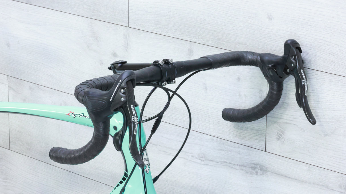 Bianchi Infinito CV Campagnolo Chorus Road Bike - 2019, 61cm