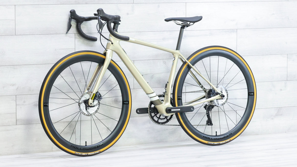 Cannondale Synapse Carbon Hi-MOD Disc Ultegra Di2 Road Bike - 2021, 48cm