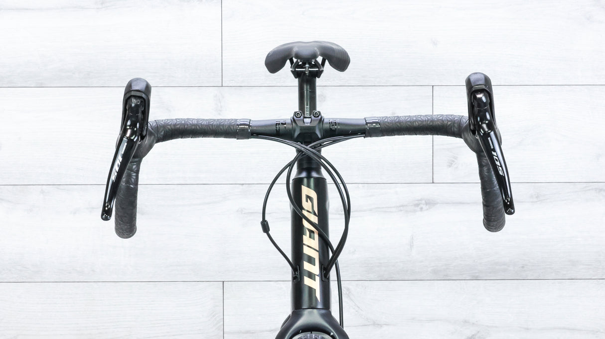 Giant Revolt Advanced 3 Gravel Bike - 2022, Large