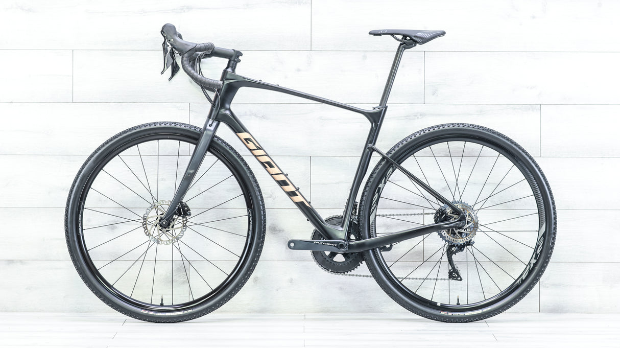 Giant Revolt Advanced 3 Gravel Bike - 2022, Large