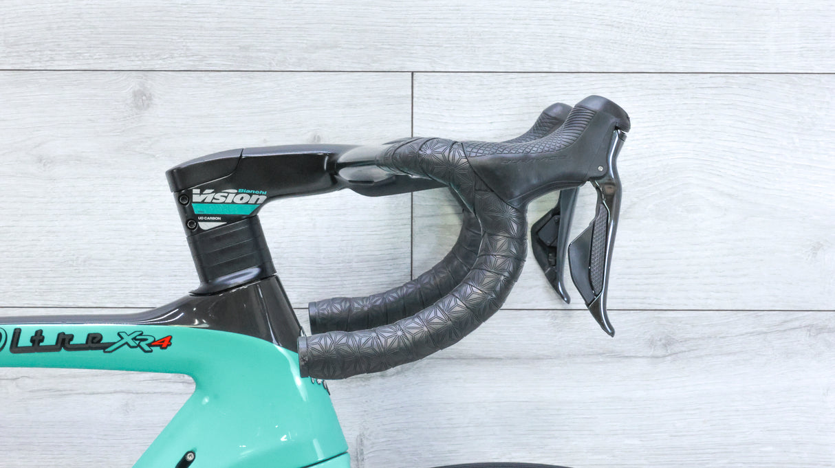 Bianchi Oltre XR4 Dura Ace Di2 Road Bike - 2021, 55cm