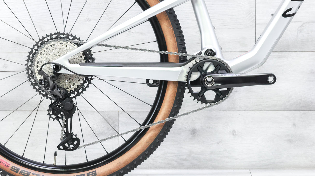 Canyon Lux Trail CF 8 Mountain Bike - 2025, Medium