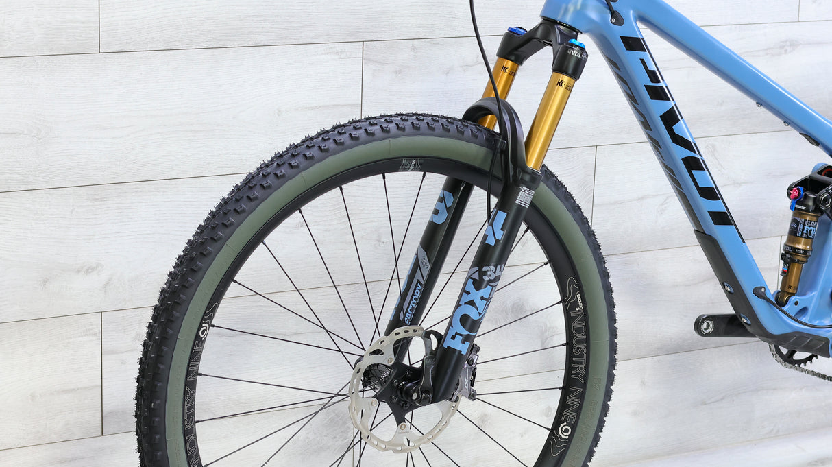 Pivot Trail 429 Pro XT/XTR Mountain Bike - 2022, Large