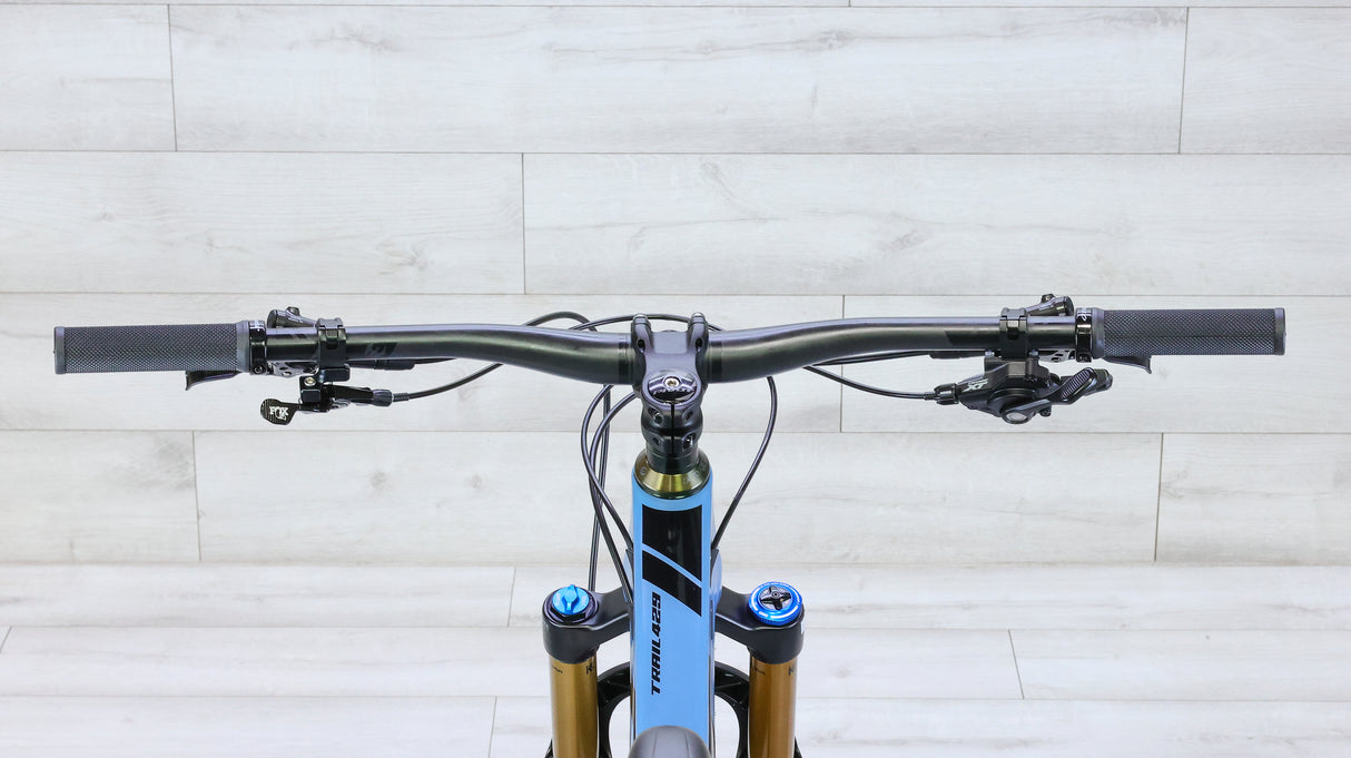 Pivot Trail 429 Pro XT/XTR Mountain Bike - 2022, Large