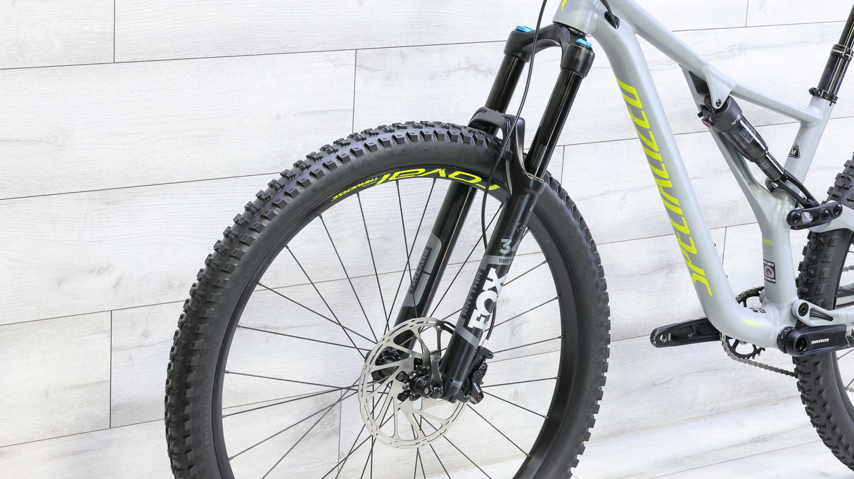 Specialized Stumpjumper Comp Alloy 29 Mountain Bike - 2020, Medium