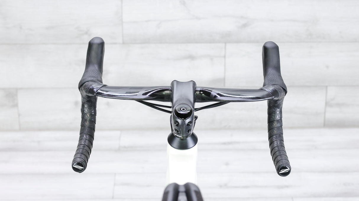 Trek Emonda ALR Disc Dura-Ace Road Bike - 2024, 56cm